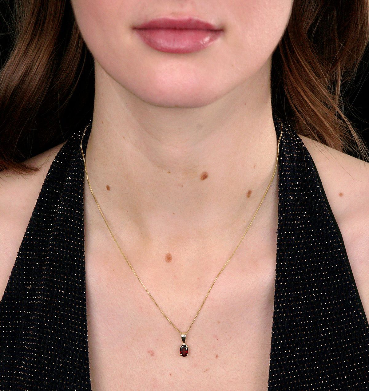 7mm x 5mm Garnet 9K Gold Pendant Necklace - B3388